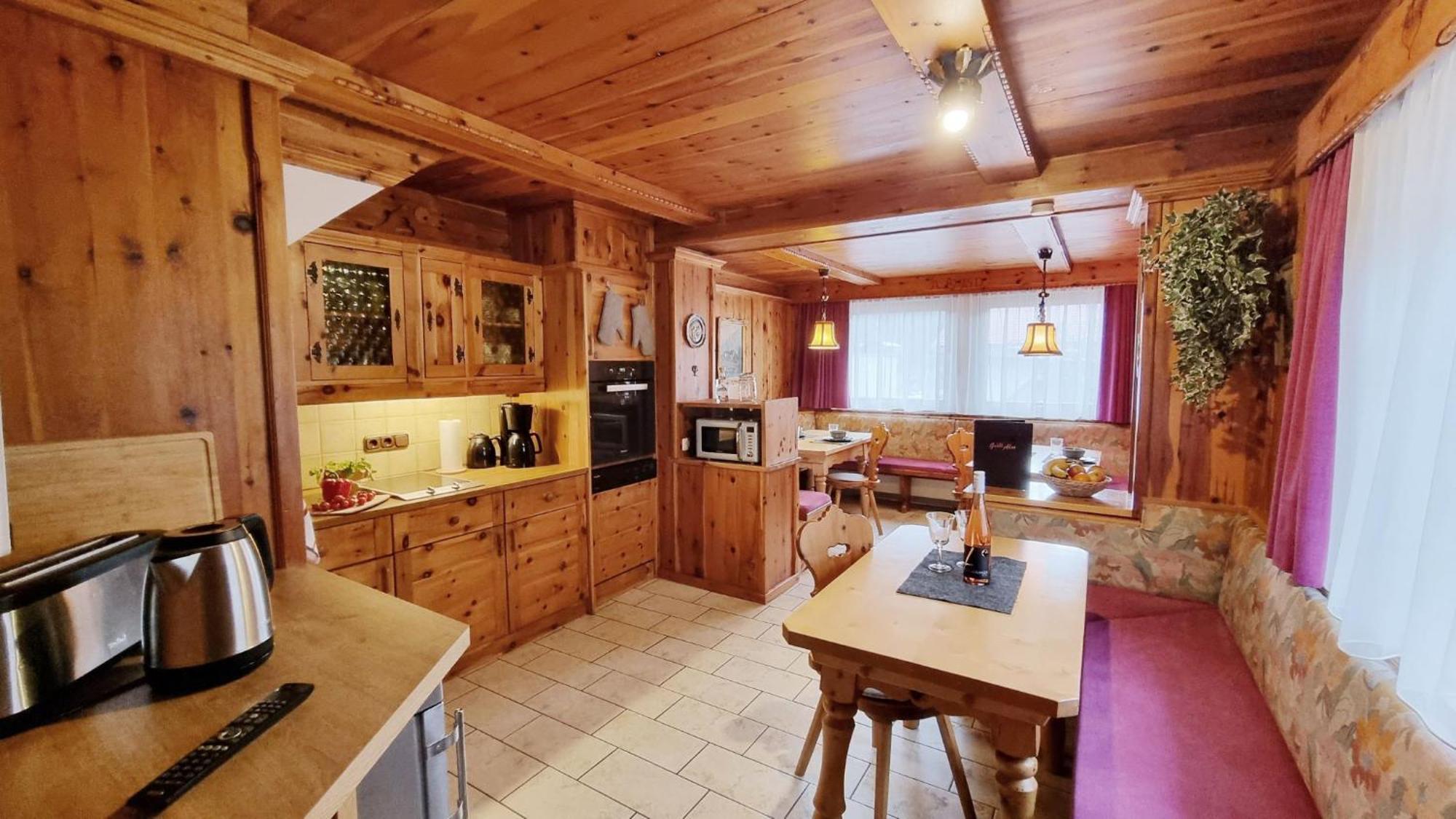Ferienhaus Goldenes Landl 미텐발트 외부 사진